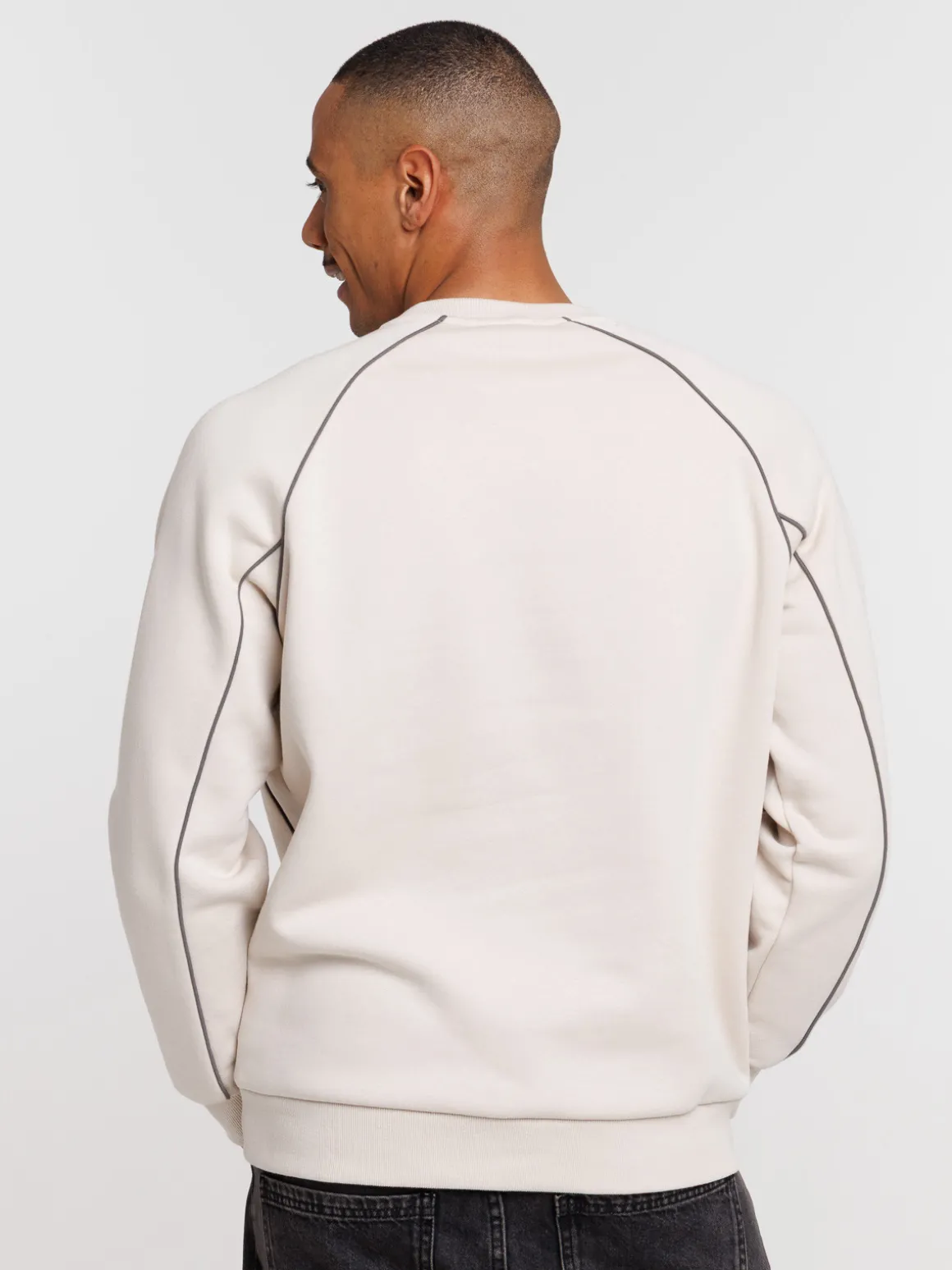 Sweat coloris lin homme