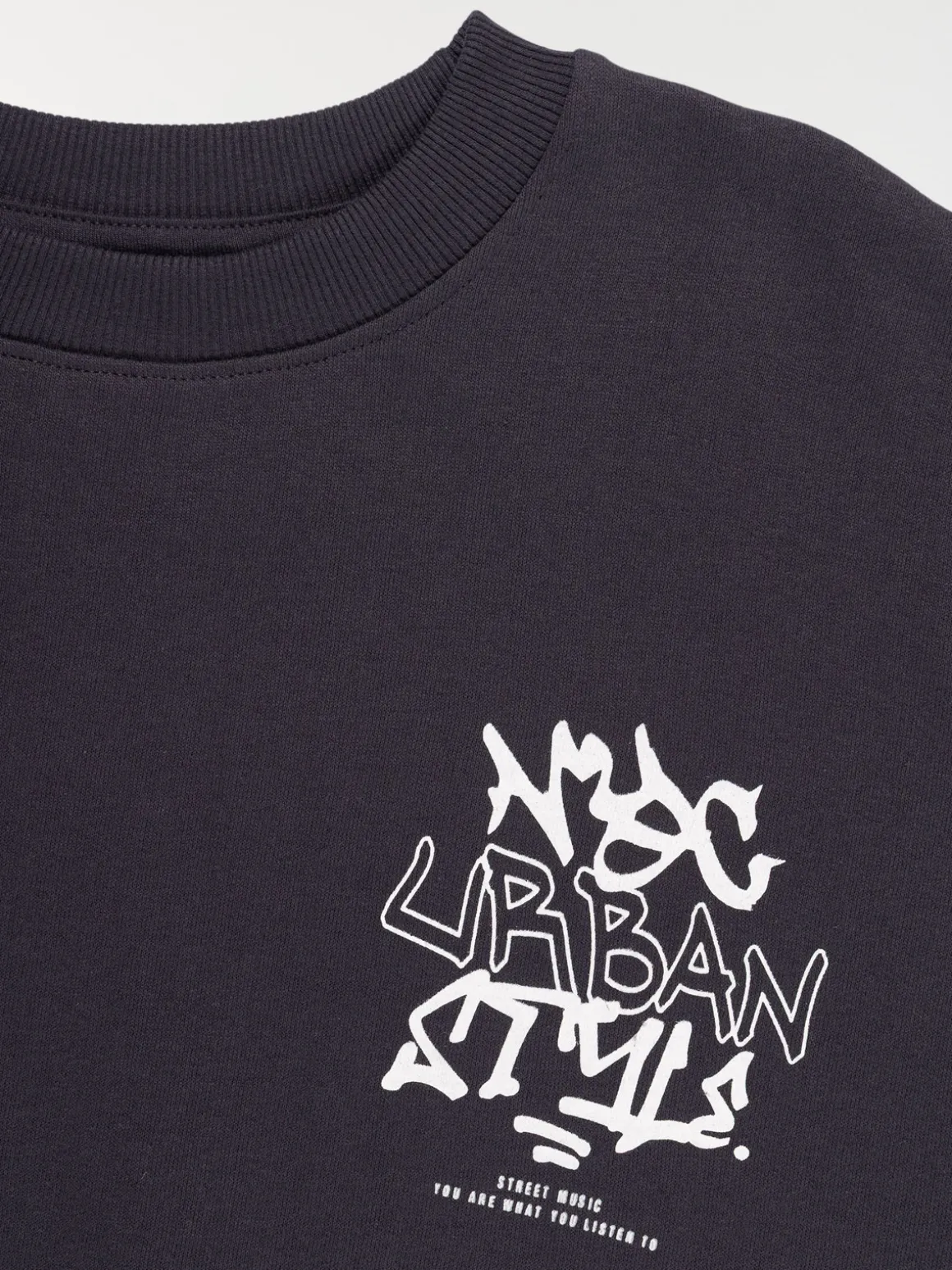 Sweat imprimé poitrine garçon (XXS-M)