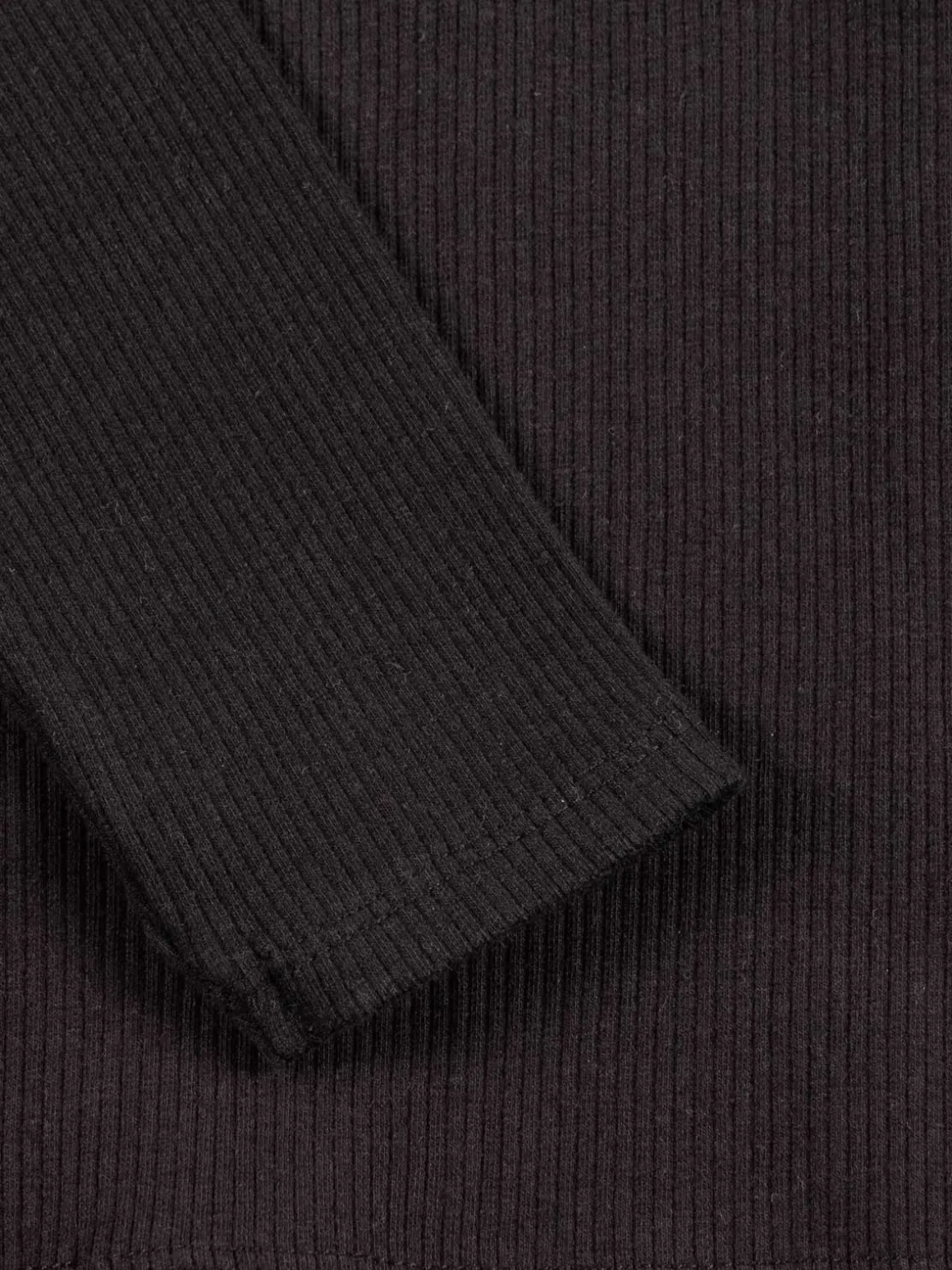 Tee-shirt noir côtelé fille (XXS-M)