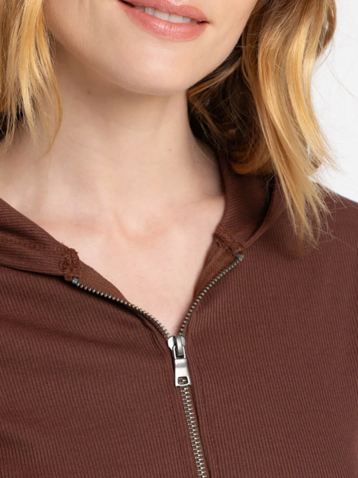 Tee-shirt zippé brownie femme