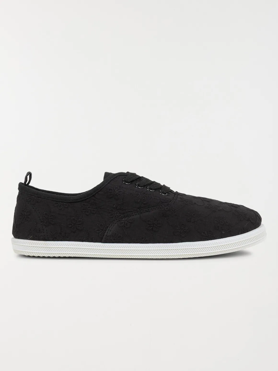 Tennis broderie anglaise femme (37-42)