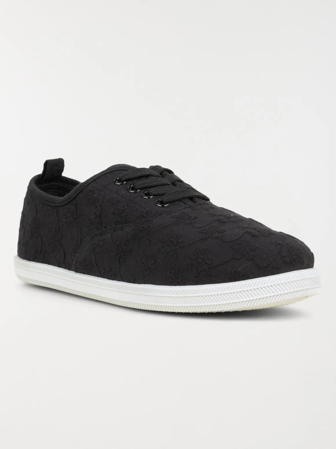 Tennis broderie anglaise femme (37-42)