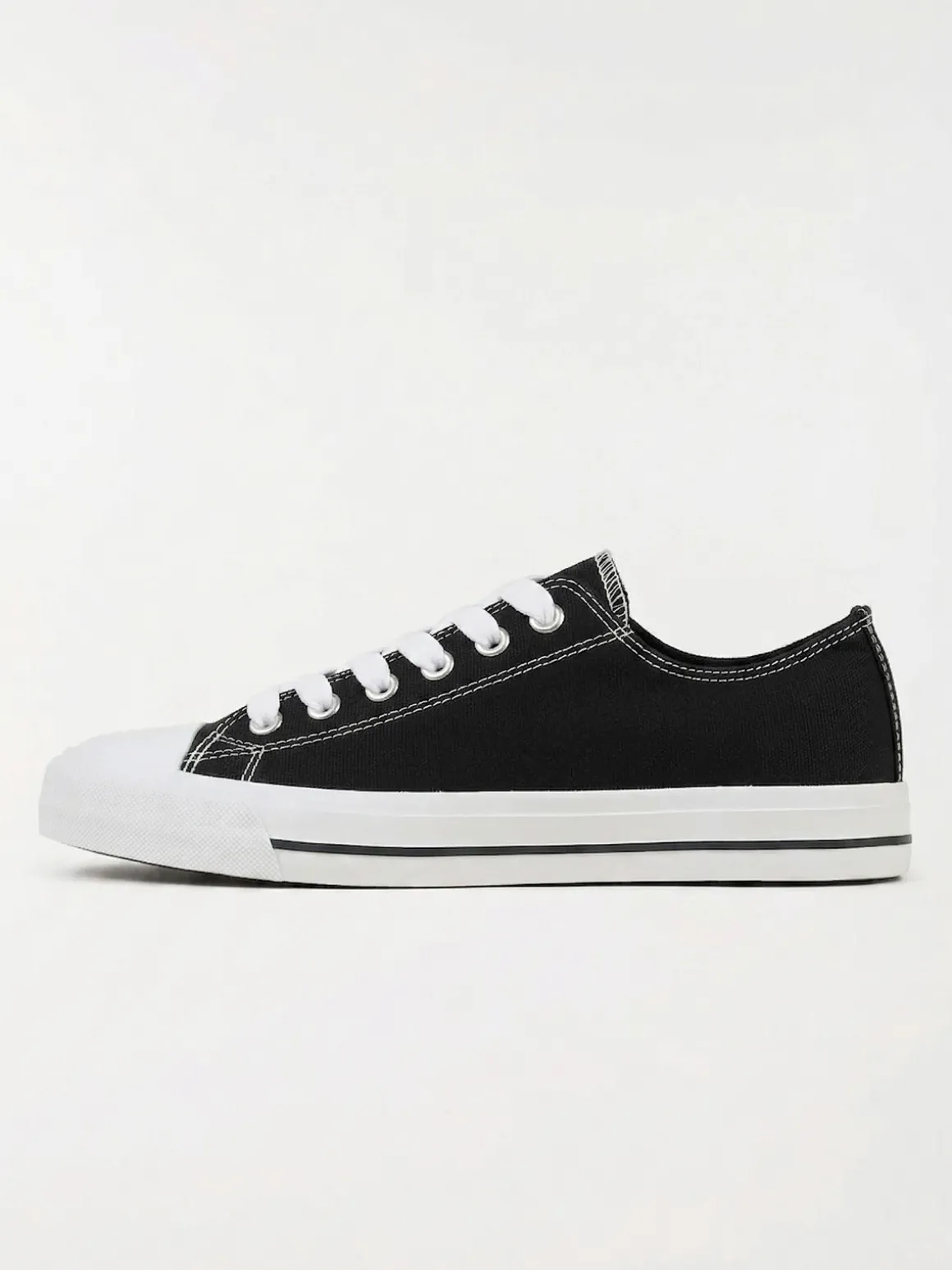 Tennis toile femme noire (36-41)