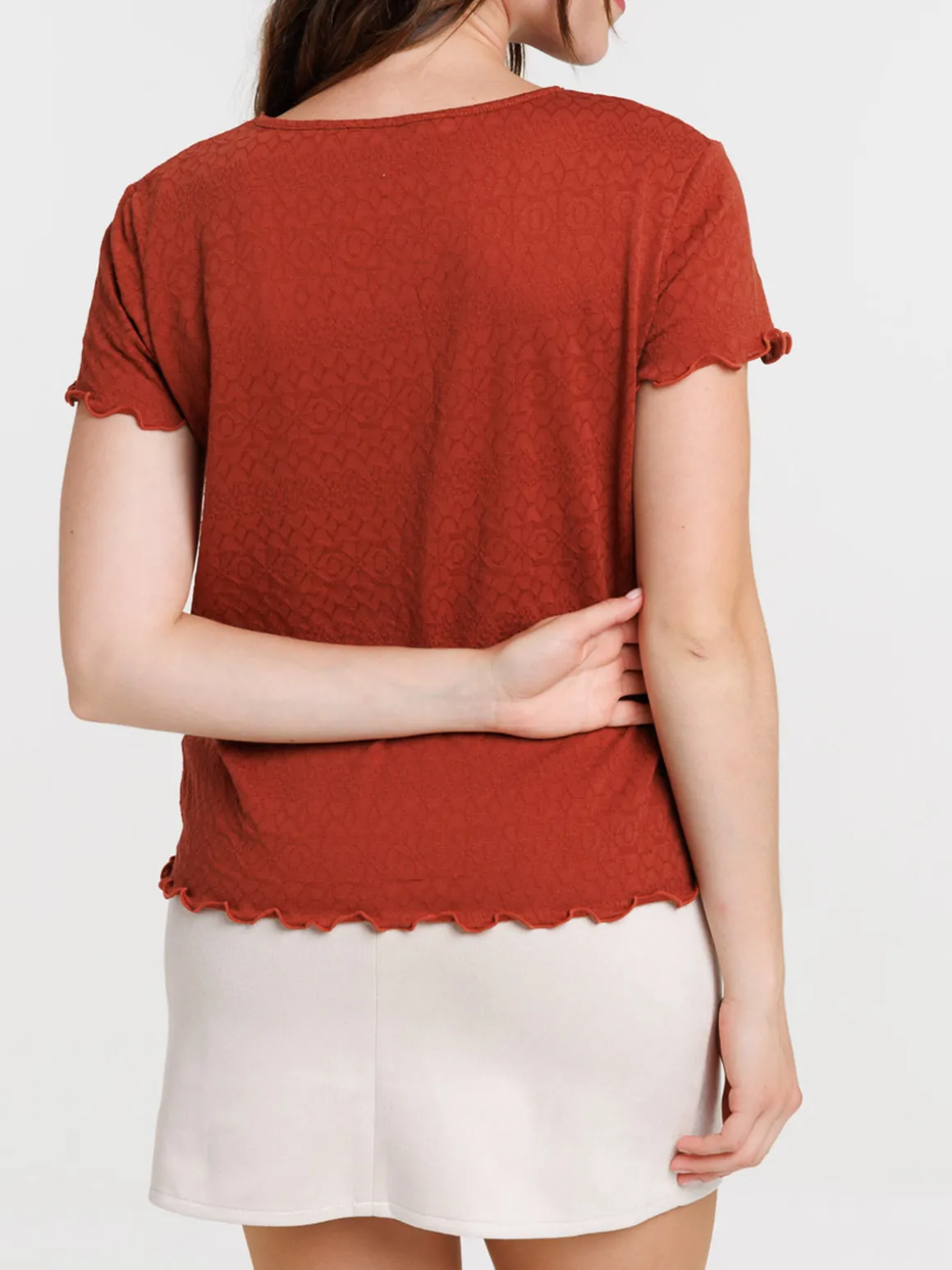 T-shirt col rond marron rougi femme