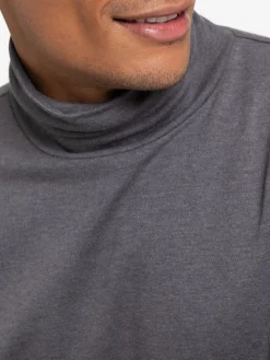 T-shirt col roulé homme