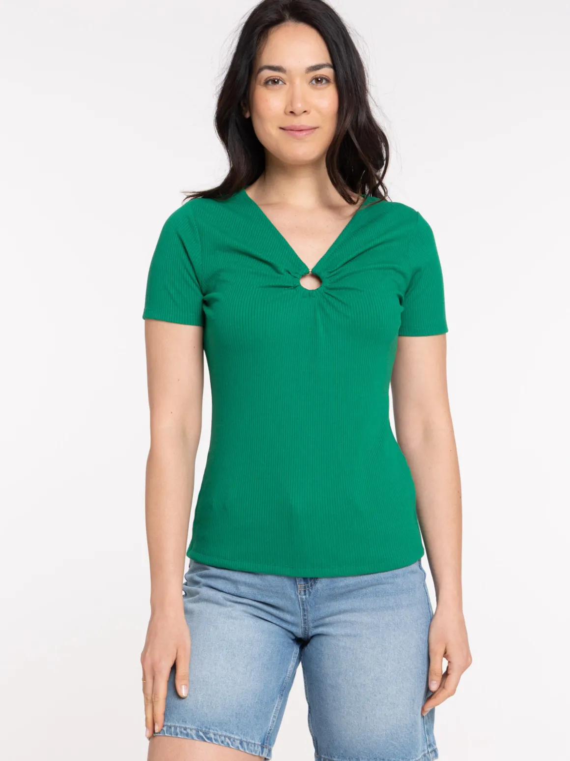 T-shirt col V anneau vert bosphore femme
