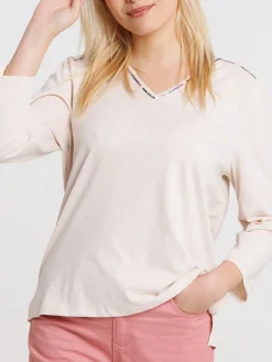 T-shirt col V crème grisée femme