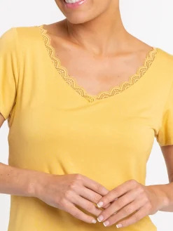 T-shirt col V ocre femme