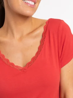 T-shirt col V rouge femme