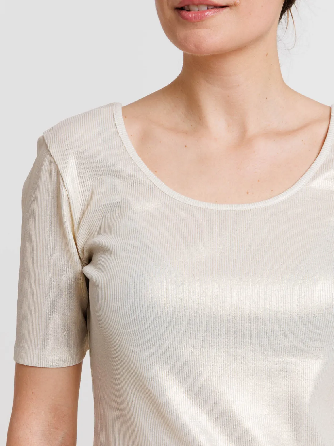 T-shirt côtelé coloris nacre femme