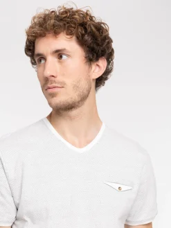 T-shirt fausse poche poitrine homme