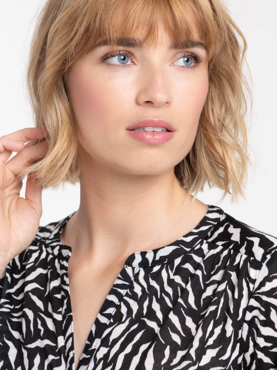 T-shirt imprimé végétal femme