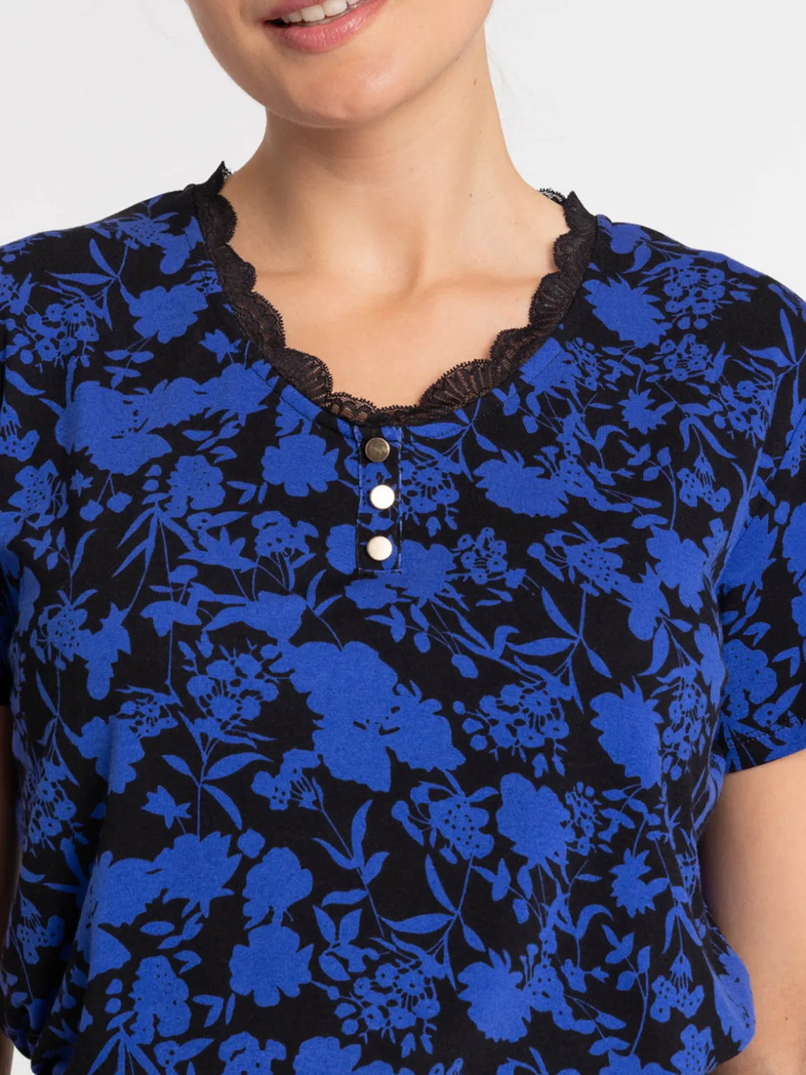 T-shirt noir imprimé fleuri femme