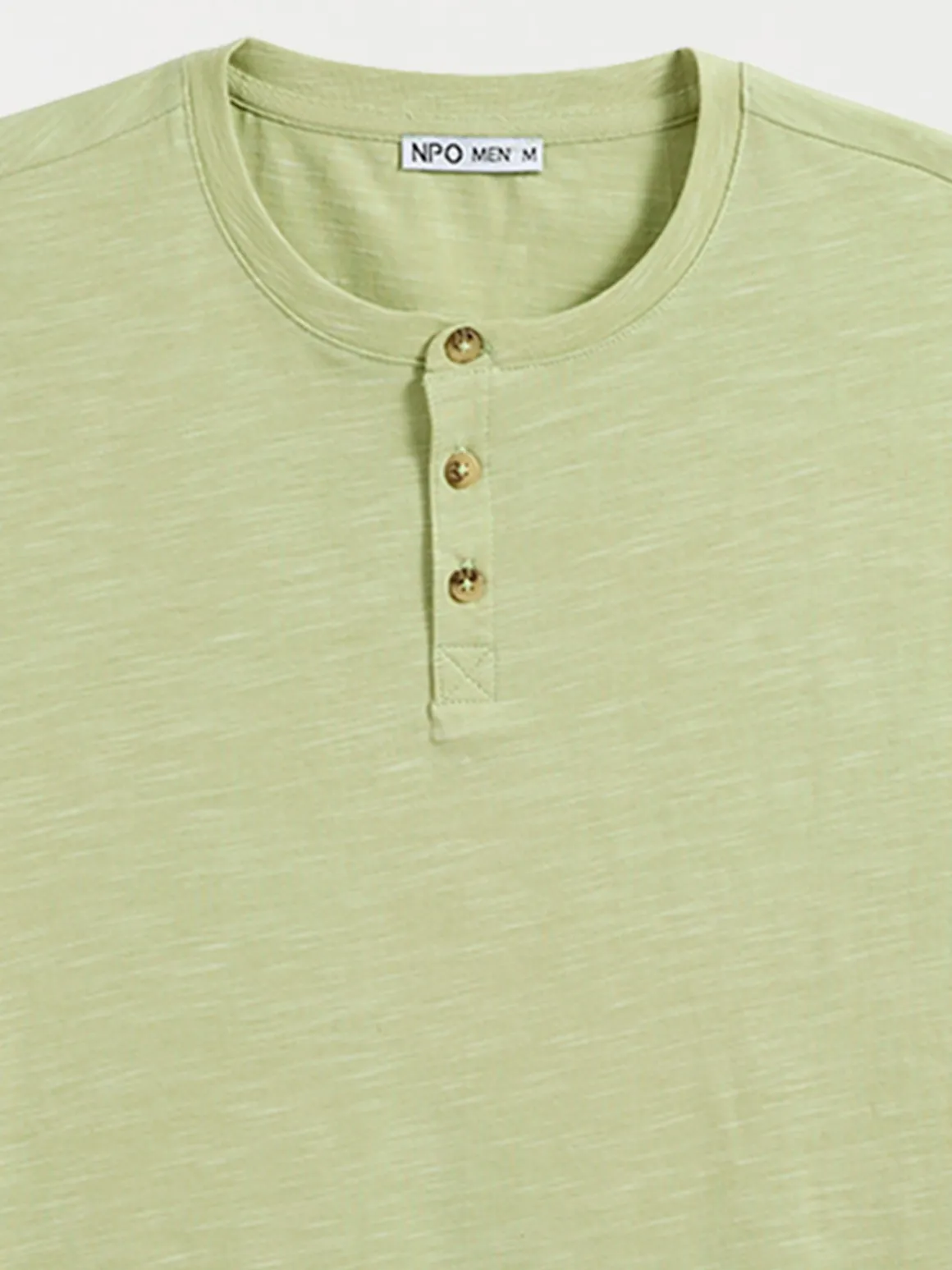 T-shirt wasabi col rond boutonné homme