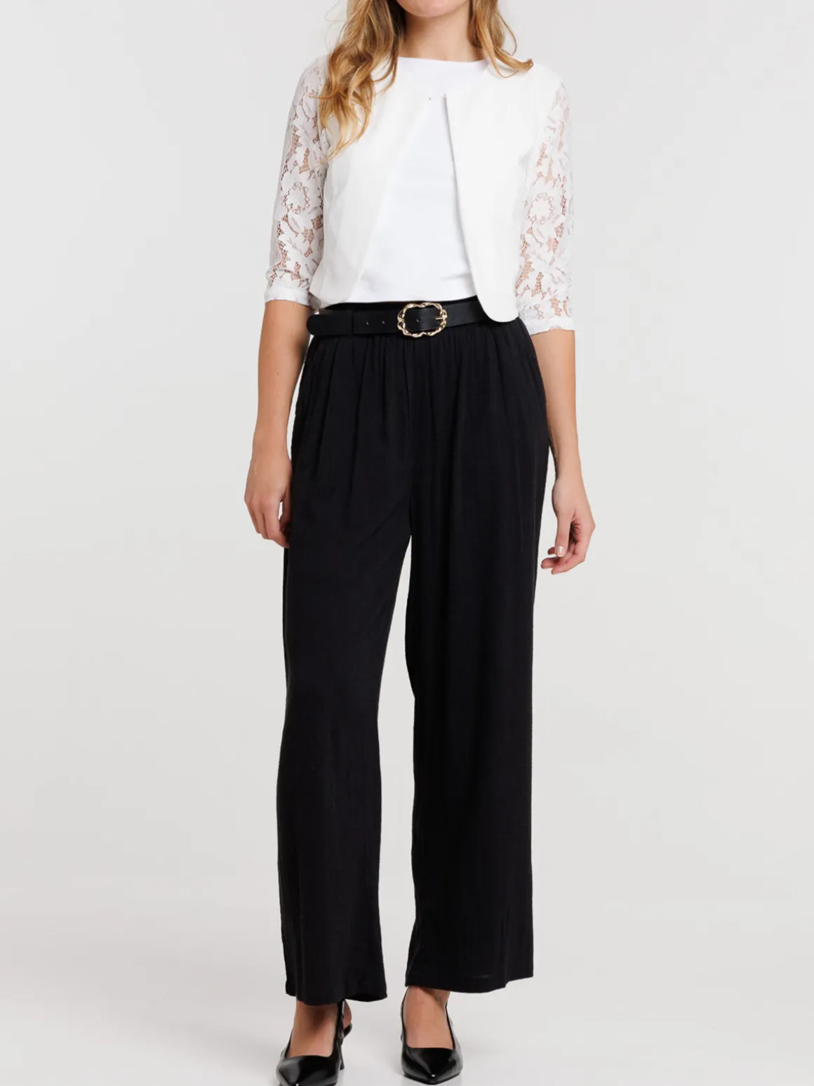 Veste courtes manches dentelles femme