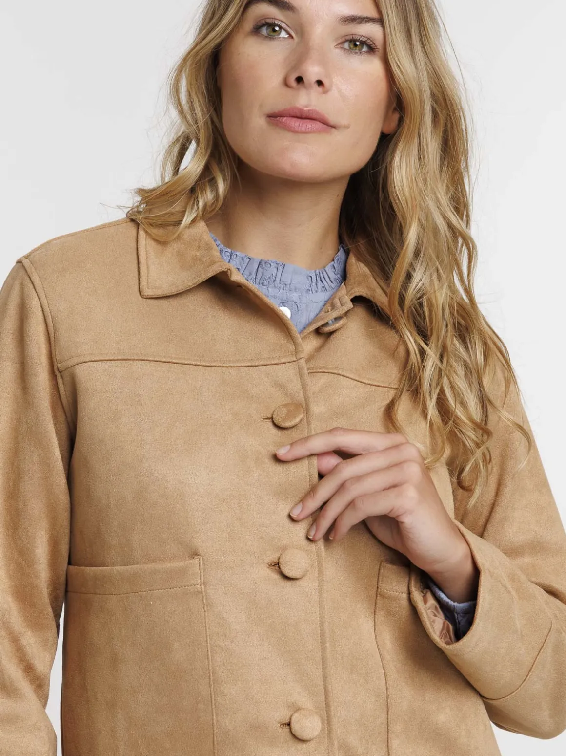 Veste douce col rond femme